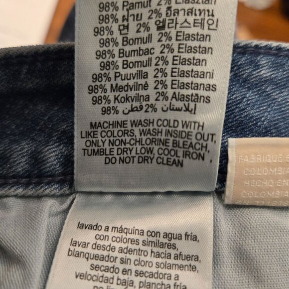 Michael Kors Selma Cropped Flare High Rise Jeans Plus Size Frayed Button Fly NWT - Picture 9 of 10